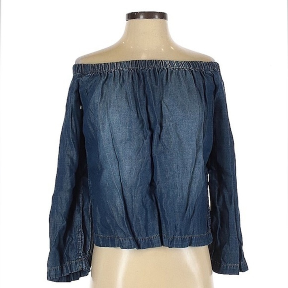 Cloth & Stone
Size S Long Sleeve Blouse